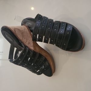 Soft Walk Wedge Sandals